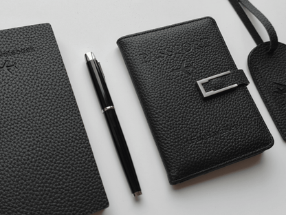 Classic Black – Elegant Travel Gift Set - Golden Line Box
