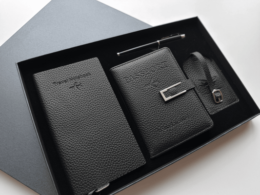 Classic Black – Elegant Travel Gift Set - Golden Line Box