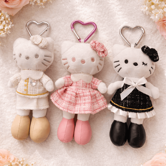 Elegant Bag Charm Chic Kitty, Keychains - Golden Line Box
