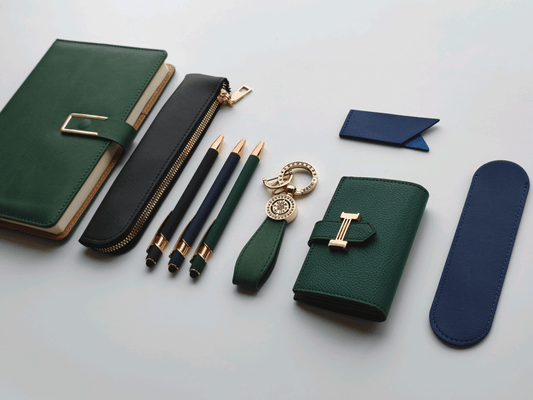 Emerald Green – Elegant Stationery Gift Set - Golden Line Box