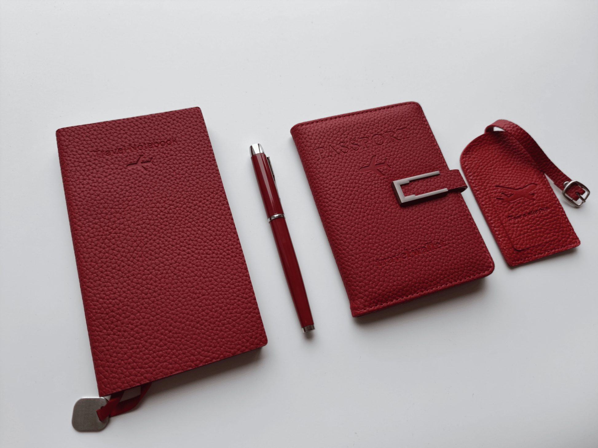 Royal Red – Elegant Travel Gift Set - Golden Line Box